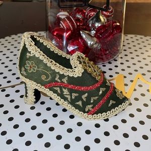 Cloth Shoe Ornament!